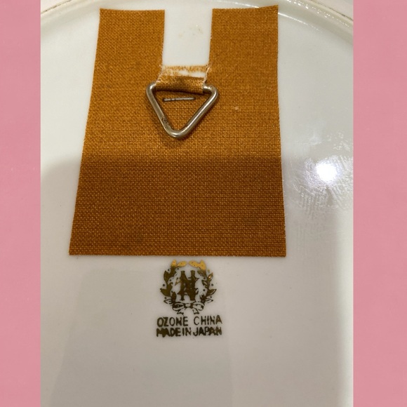 OZONE CHINA plate made in Japan 
Pre- owned good condition - Picture 17 of 17